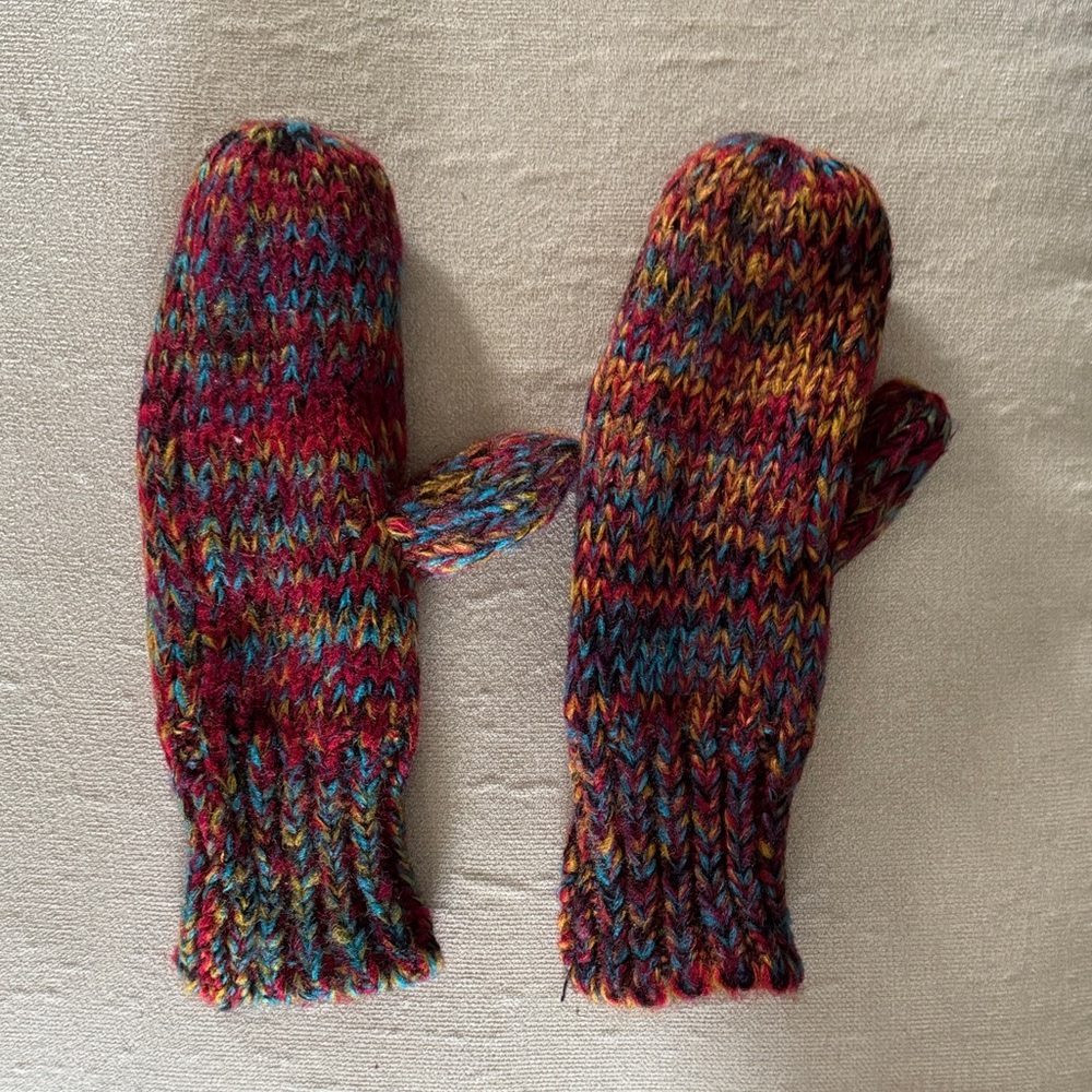 NWOT Roxy Fleece-lined Mittens
